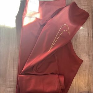 nike leggings
